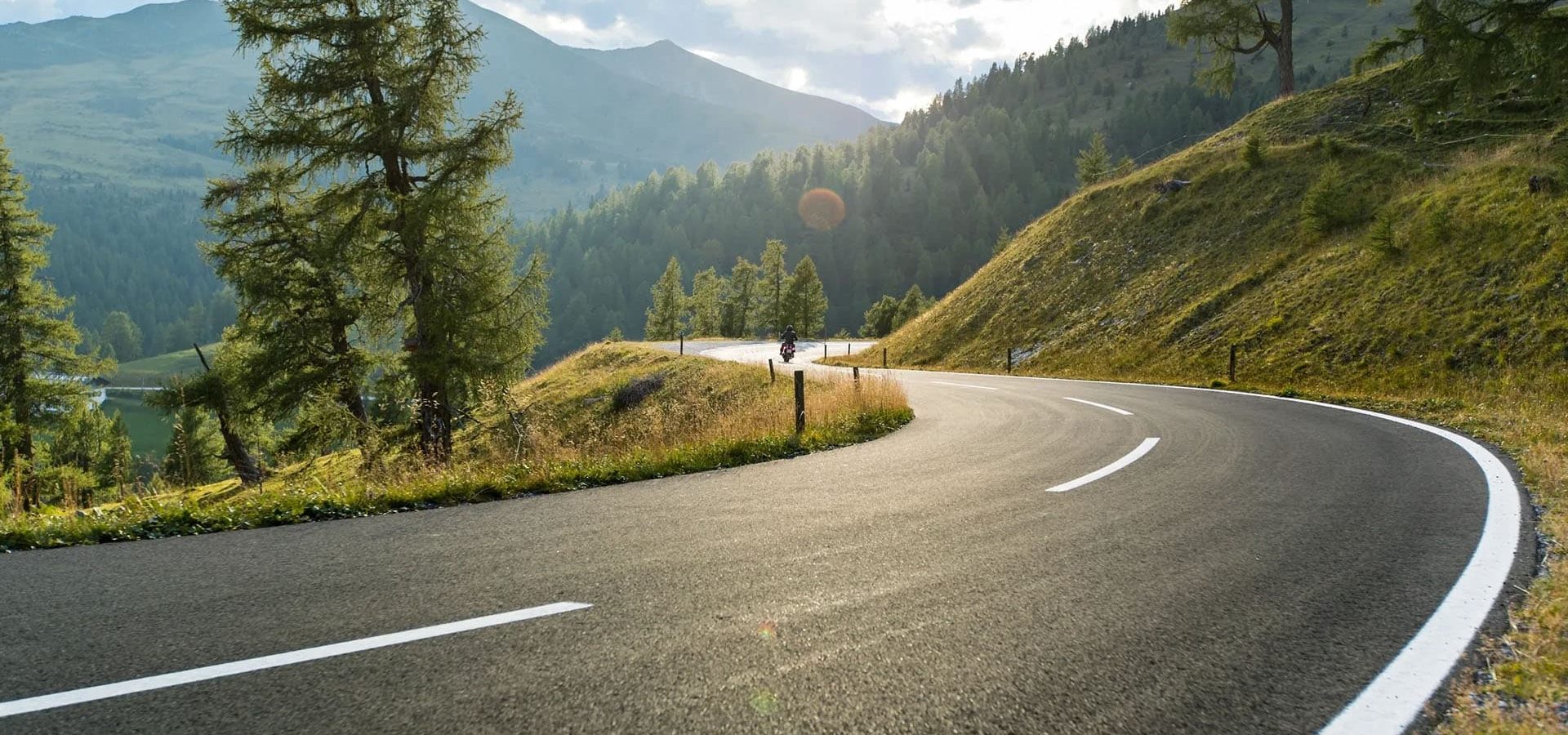 Touren für Genießer Urlaub Motorrad Südtirol Dolomiten Pustertal Jaufenpass Gampen Mendelpass (1)