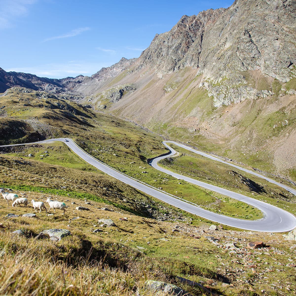 Touren für Genießer Urlaub Motorrad Südtirol Dolomiten Pustertal Jaufenpass Gampen Mendelpass (3)