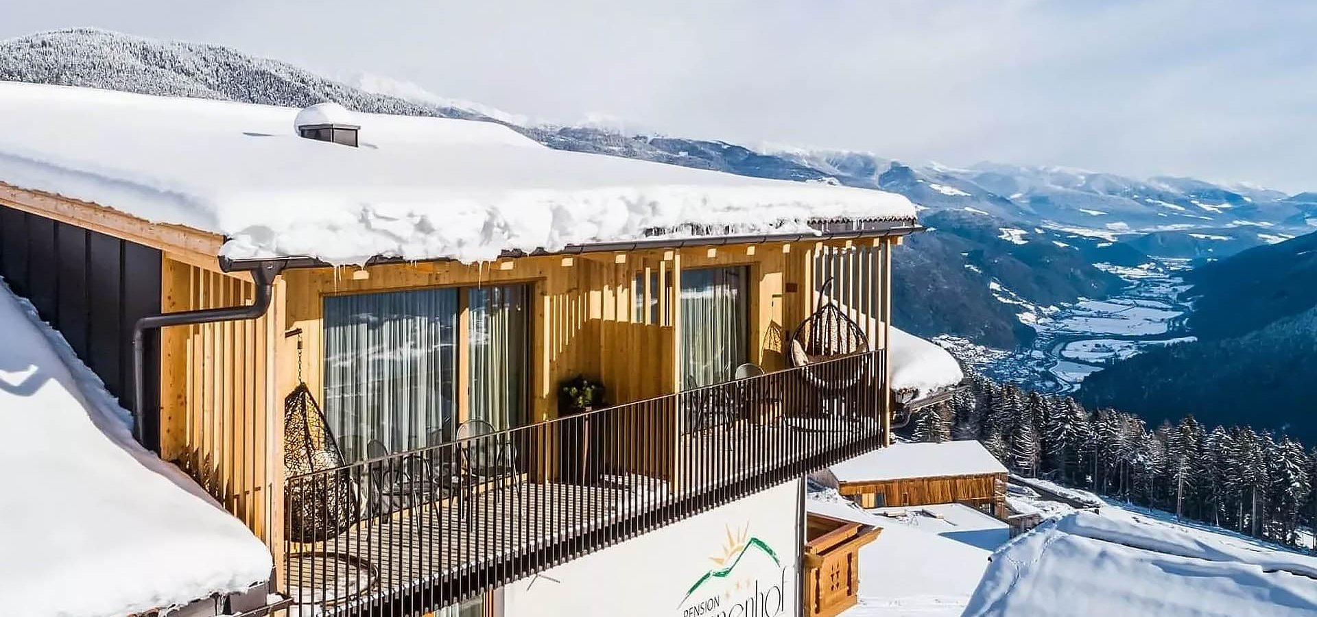 winterurlaub meransen südtirol dolomiten skifahren rodeln winterwandern (7)